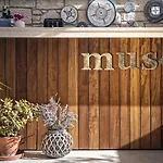 Muse Hotel *